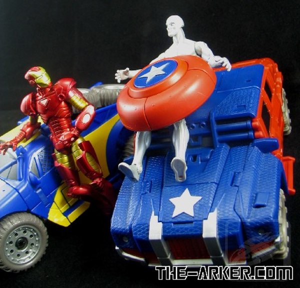 Transformers Marvel Crossovers Captain America   (10 of 16)